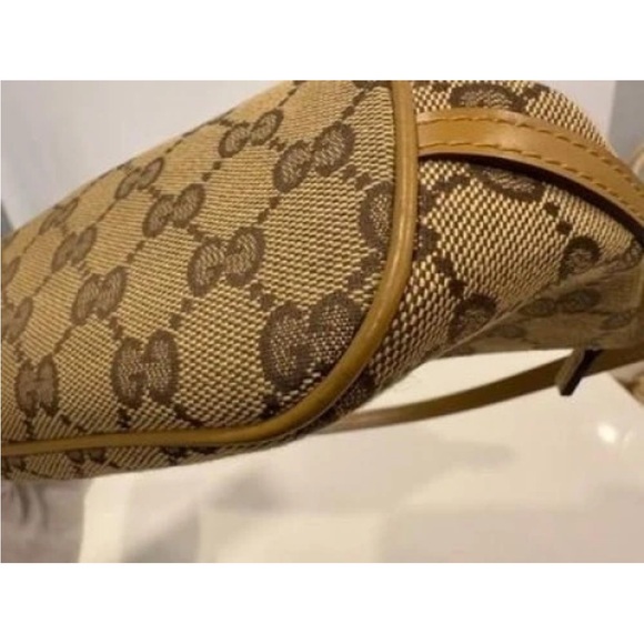 Gucci Tan GG Canvas Shoulder Bag - Picture 11 of 15